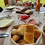 Village Majer - Apartments, Glamping - Slovenia Frühstückspension 4*