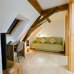 Village Majer - Apartments, Glamping - Slovenia Frühstückspension