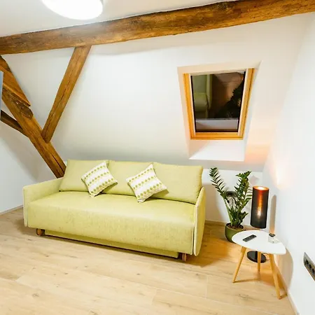 Village Majer Bed & Breakfast *