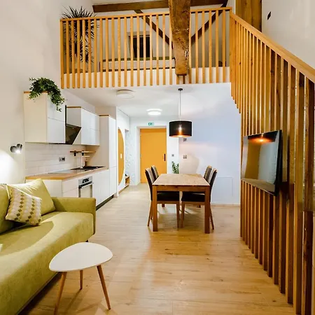 Kolpa Resort Village Majer - Apartments And Glamping Отель типа 