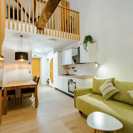 Village Majer Bed & Breakfast *