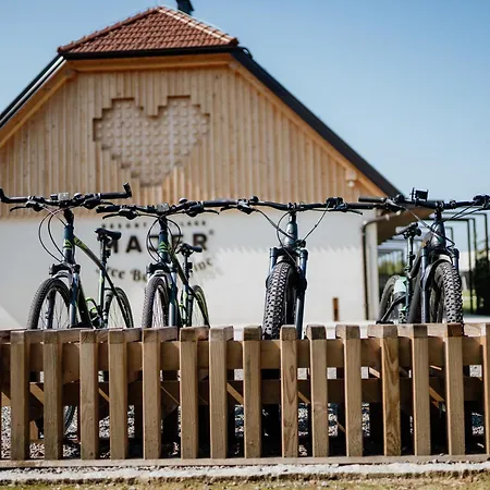 Kolpa Resort Village Majer - Apartments And Glamping 3* Gradac