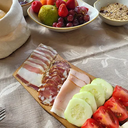 Kolpa Resort Village Majer - Apartments And Glamping Отель типа 