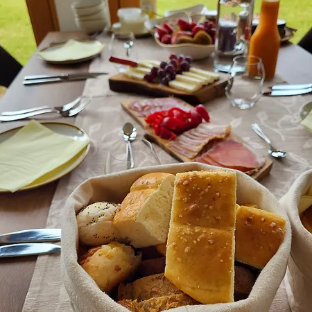 Kolpa Resort Village Majer - Apartments And Glamping Отель типа 