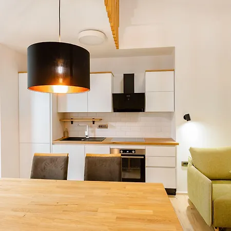 Resort Village Majer - Pocitniske Hiske, Apartmaji, Suite