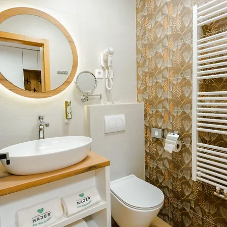 Village Majer - Spa, Pool & Glamping Отель типа 