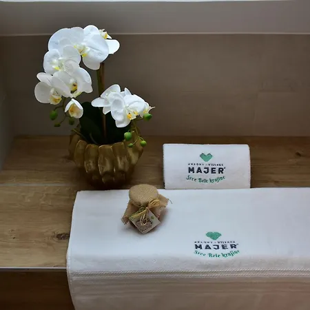 Kolpa Resort Village Majer - Apartments And Glamping Gradac