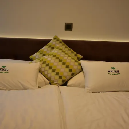 Kolpa Resort Village Majer - Apartments And Glamping Отель типа 