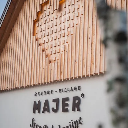 Kolpa Village Majer - And Glamping Alojamento de Acomodação e Pequeno-almoço Gradac