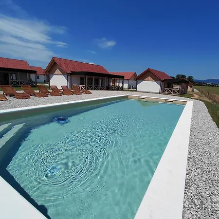 Bed and breakfast Resort Village Majer - Pocitniske Hiske, Apartmaji, Suite 4*