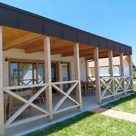Village Majer - Spa, Pool & Glamping Отель типа 
