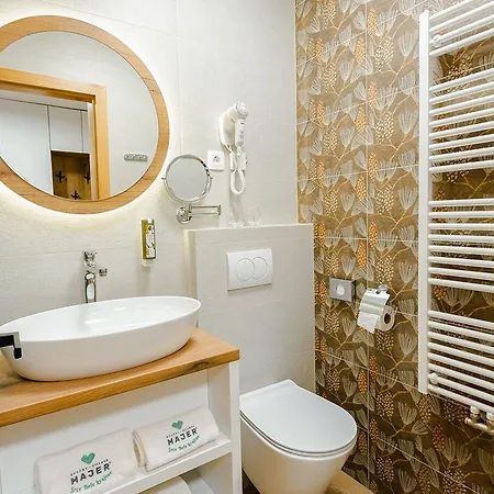 Oda ve Kahvaltı Resort Village Majer - Pocitniske Hiske, Apartmaji, Suite Gradac