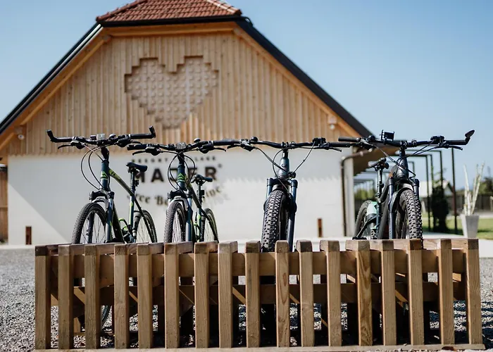 Village Majer - Apartments, Glamping - Slovenia 3* Gradac