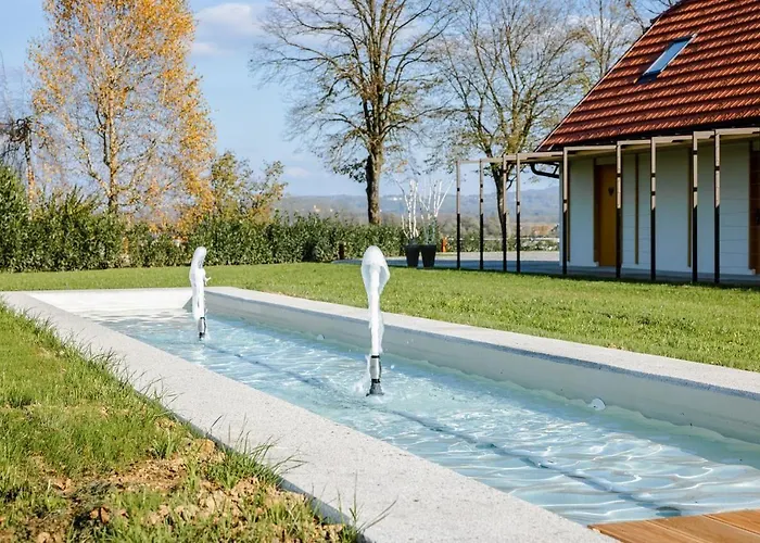 Village Majer - Apartments, Glamping - Slovenia 3* Gradac