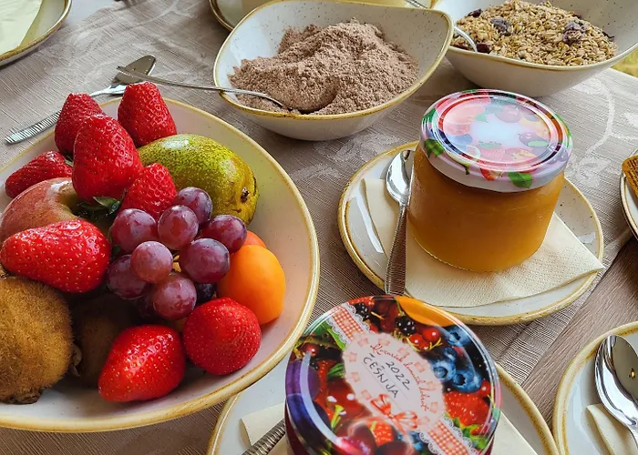 Bed & Breakfast Village Majer - Apartments, Glamping - Slovenia Gradac