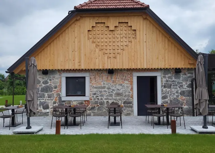 Village Majer - Apartments, Glamping - Slovenia Bed & Breakfast Gradac