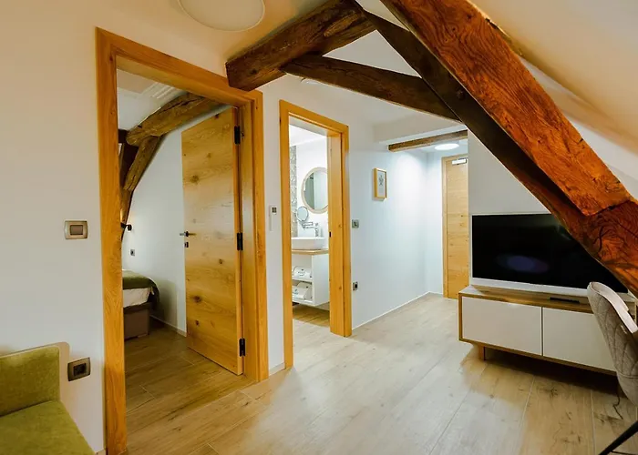 Bed & Breakfast Village Majer - Apartments, Glamping - Slovenia Gradac