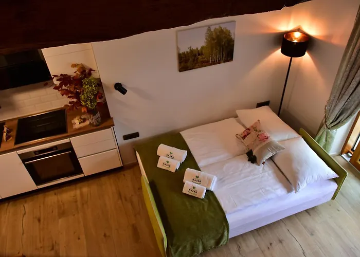 Village Majer - Apartments, Glamping - Slovenia לינה וארוחת בוקר Gradac